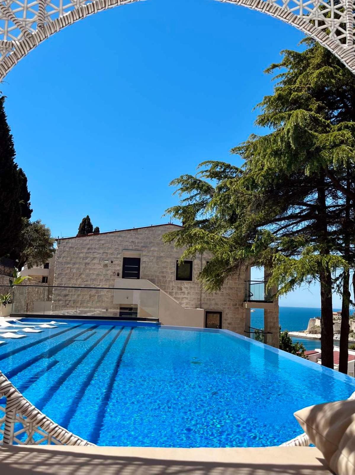 The New Hotel Mediteran - Villa Edition Ούλτσιν Εξωτερικό φωτογραφία